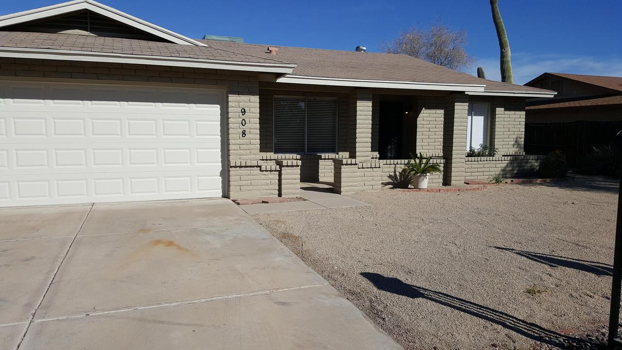 908 W Shawnee Dr., Chandler, AZ 85225