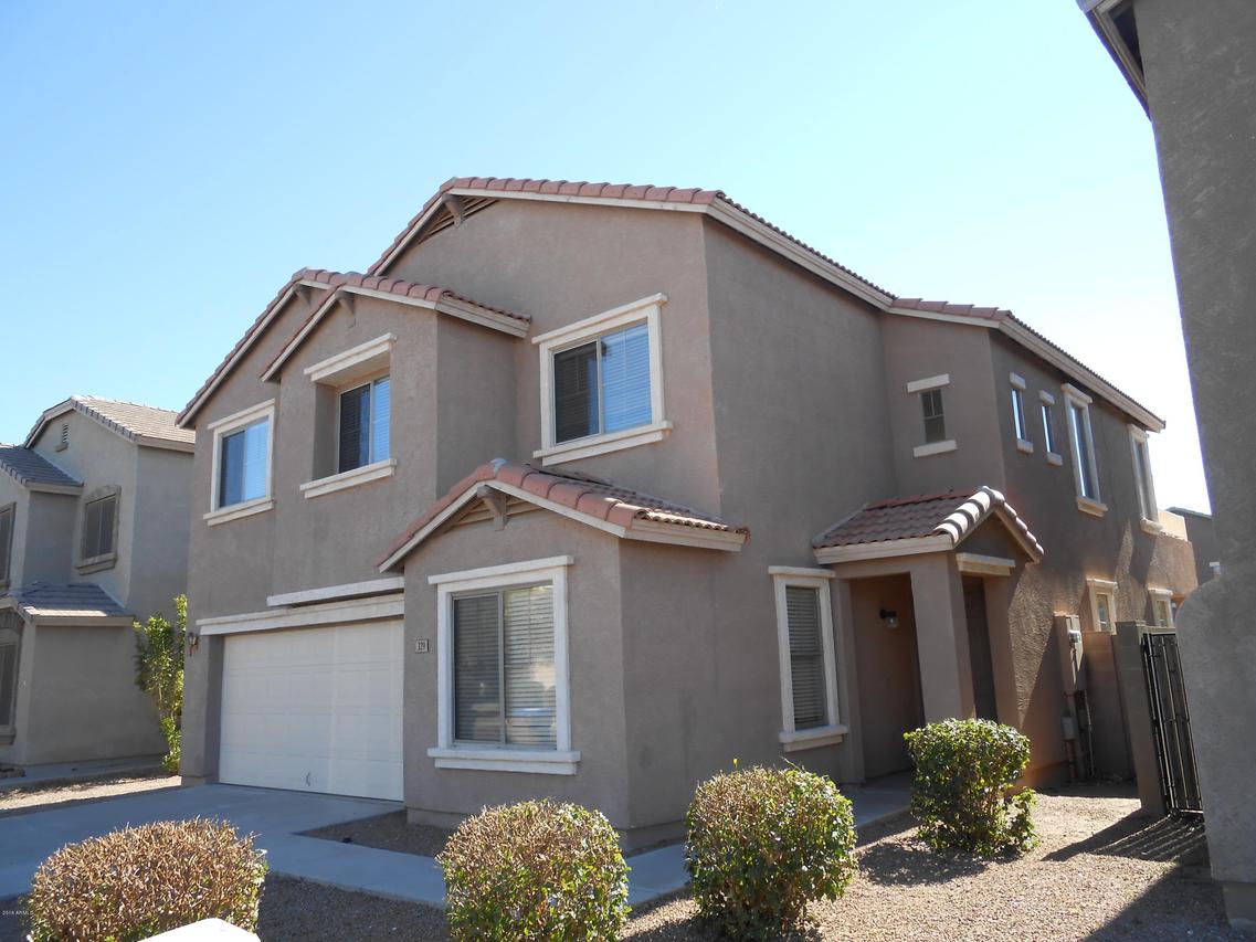 329 E Christopher St., San Tan Valley, AZ 85140