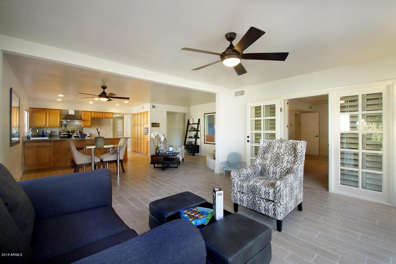 7106 N Via De Amigos, Scottsdale, AZ 85258