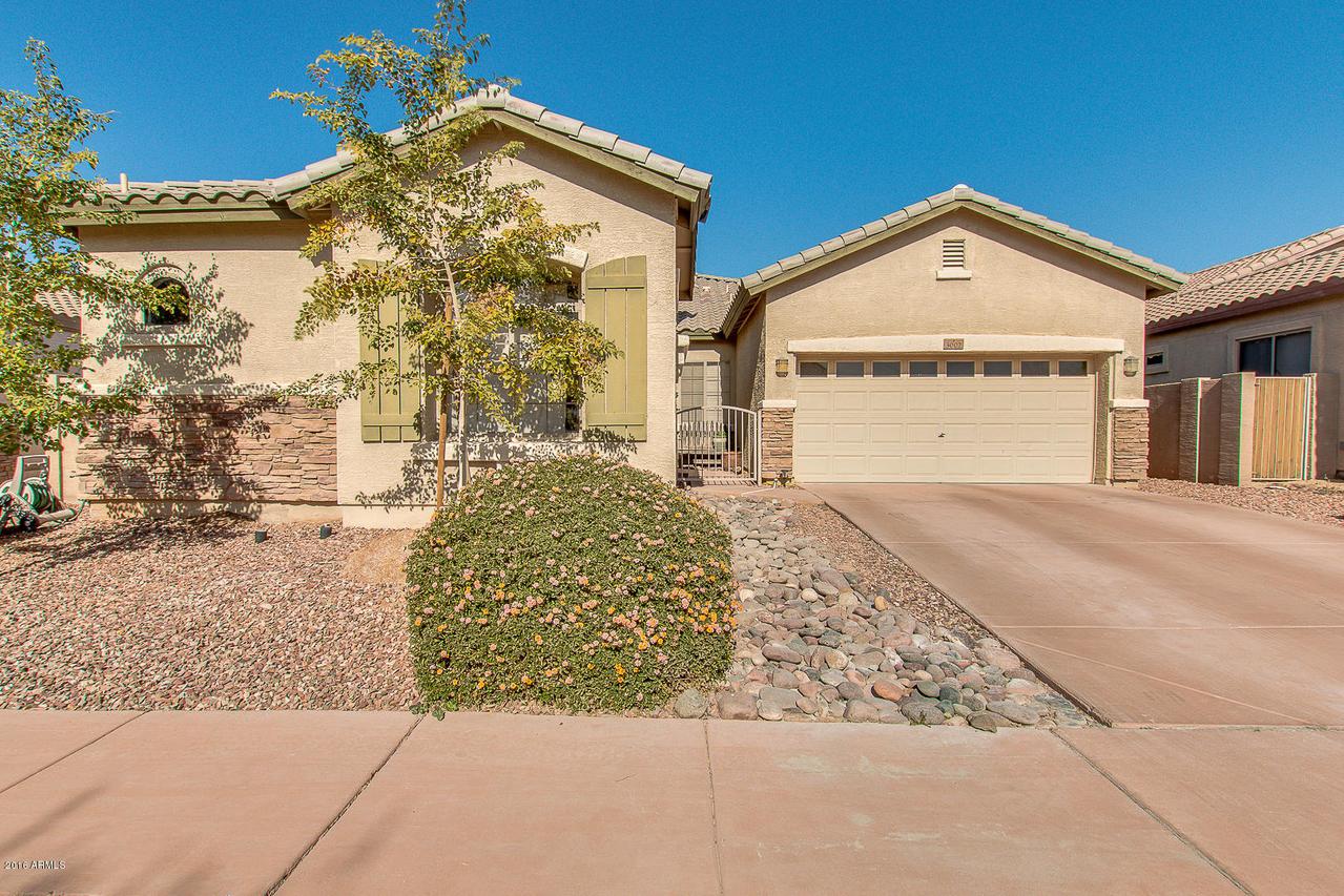 3002 W Sentinel Rock Rd., Phoenix, AZ 85086