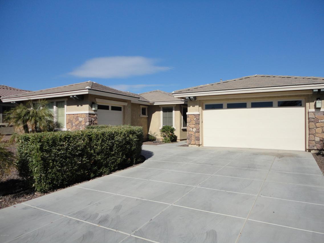 19214 W Colter St., Litchfield Park, AZ 85340