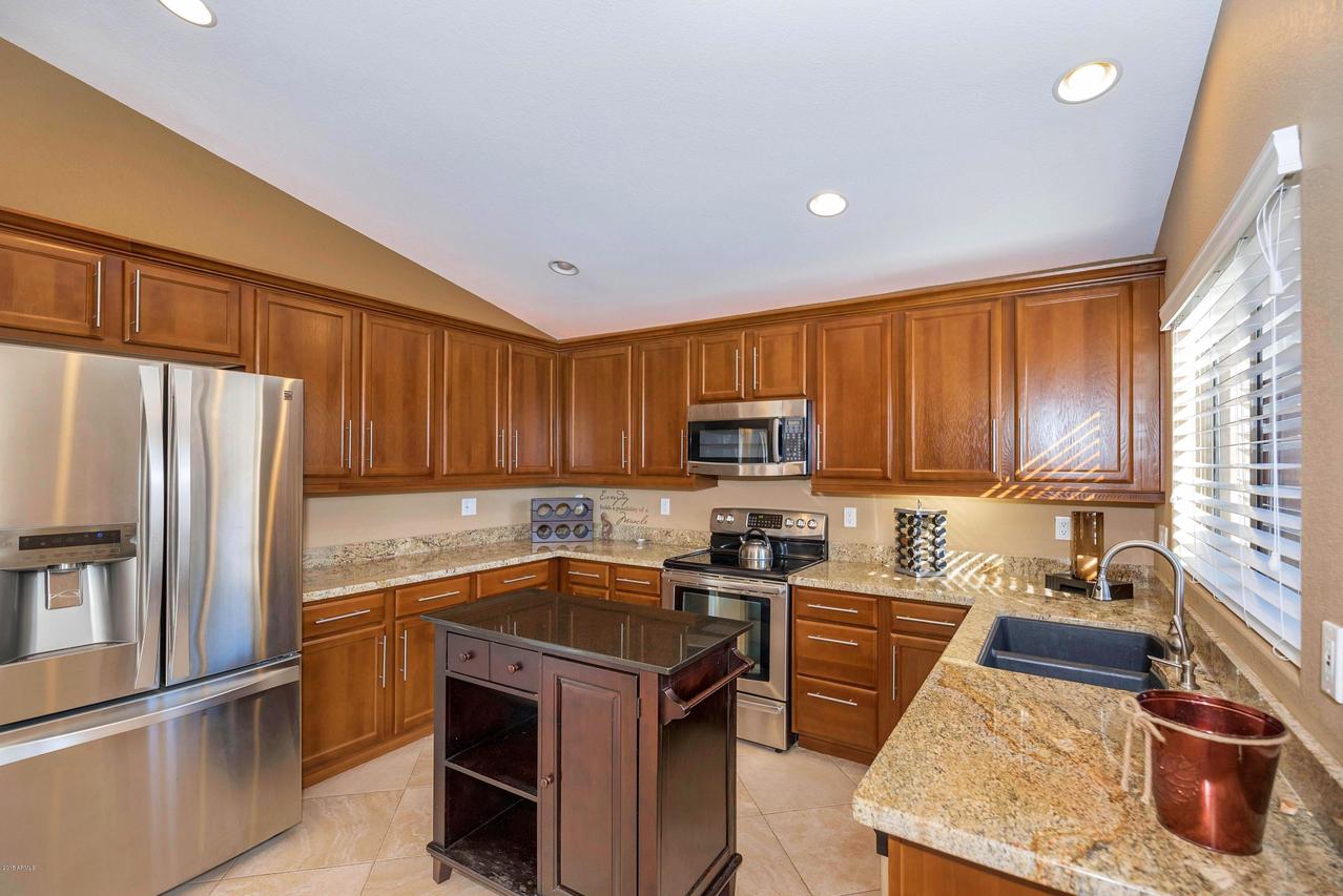 16041 S 18th Ave., Phoenix, AZ 85045