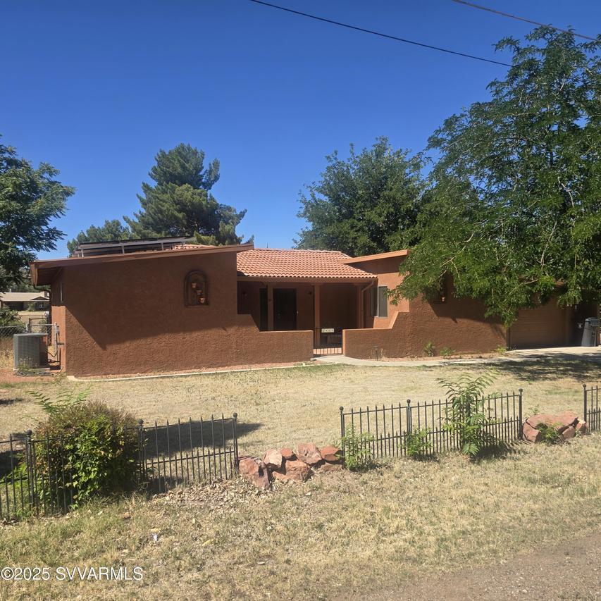 3465 E Valley Ln., Rimrock, AZ 86335