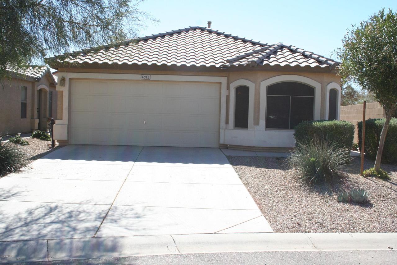 4045 E Aragonite Ln., San Tan Valley, AZ 85143