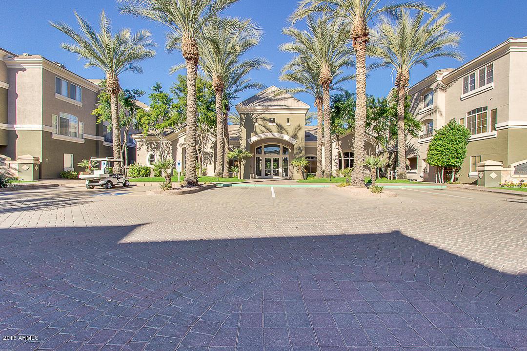 4455 E Paradise Village Pkwy. #1079, Phoenix, AZ 85032