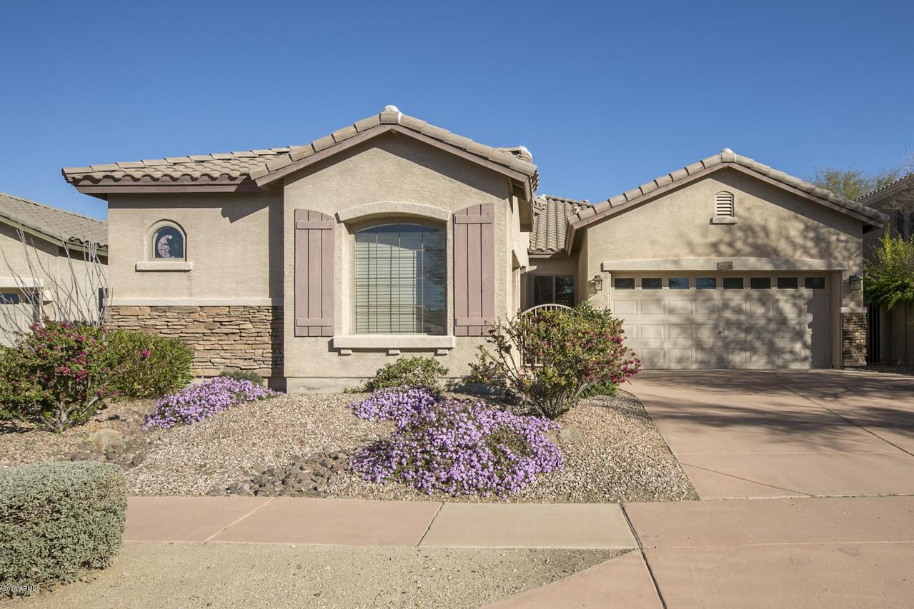 3010 W Espartero Way, Phoenix, AZ 85086