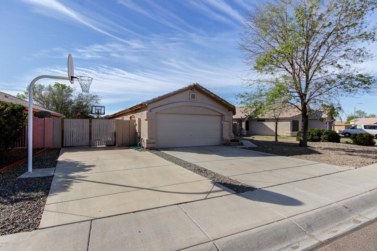 9255 W Cinnabar Ave., Peoria, AZ 85345