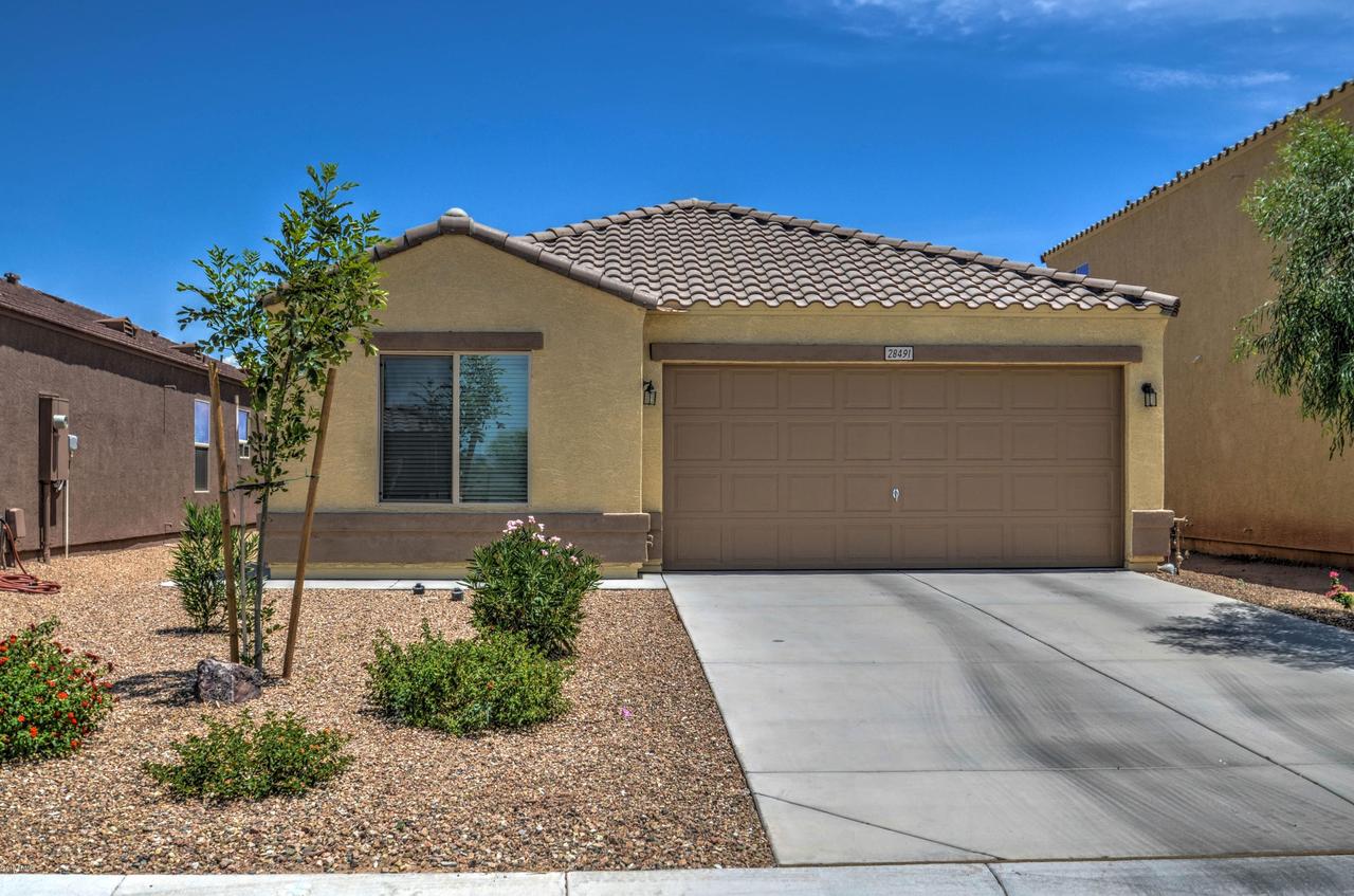 28491 N Moonstone Way, San Tan Valley, AZ 85143