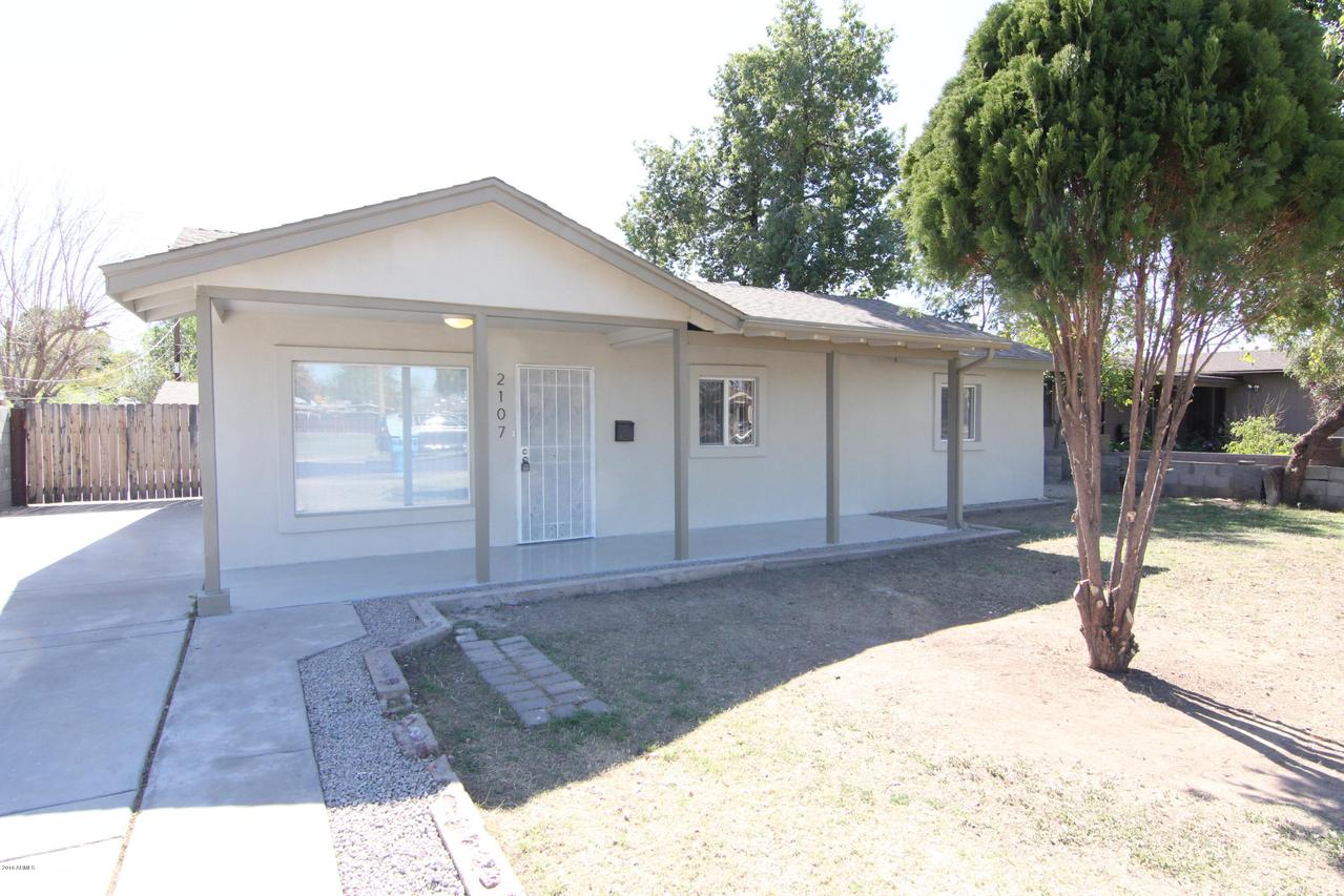 2107 W Hazelwood St., Phoenix, AZ 85015