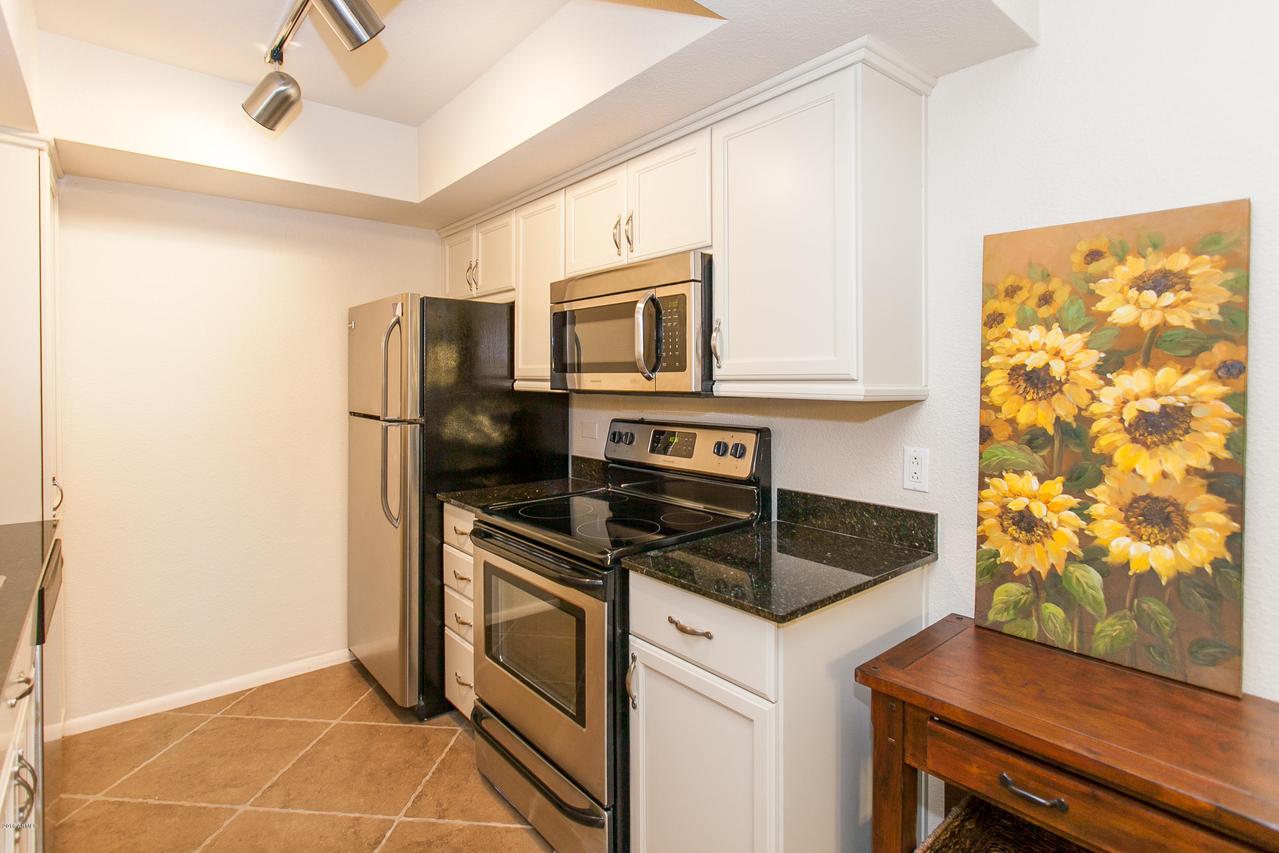 7350 N Via Paseo Del Sur #O-110, Scottsdale, AZ 85258