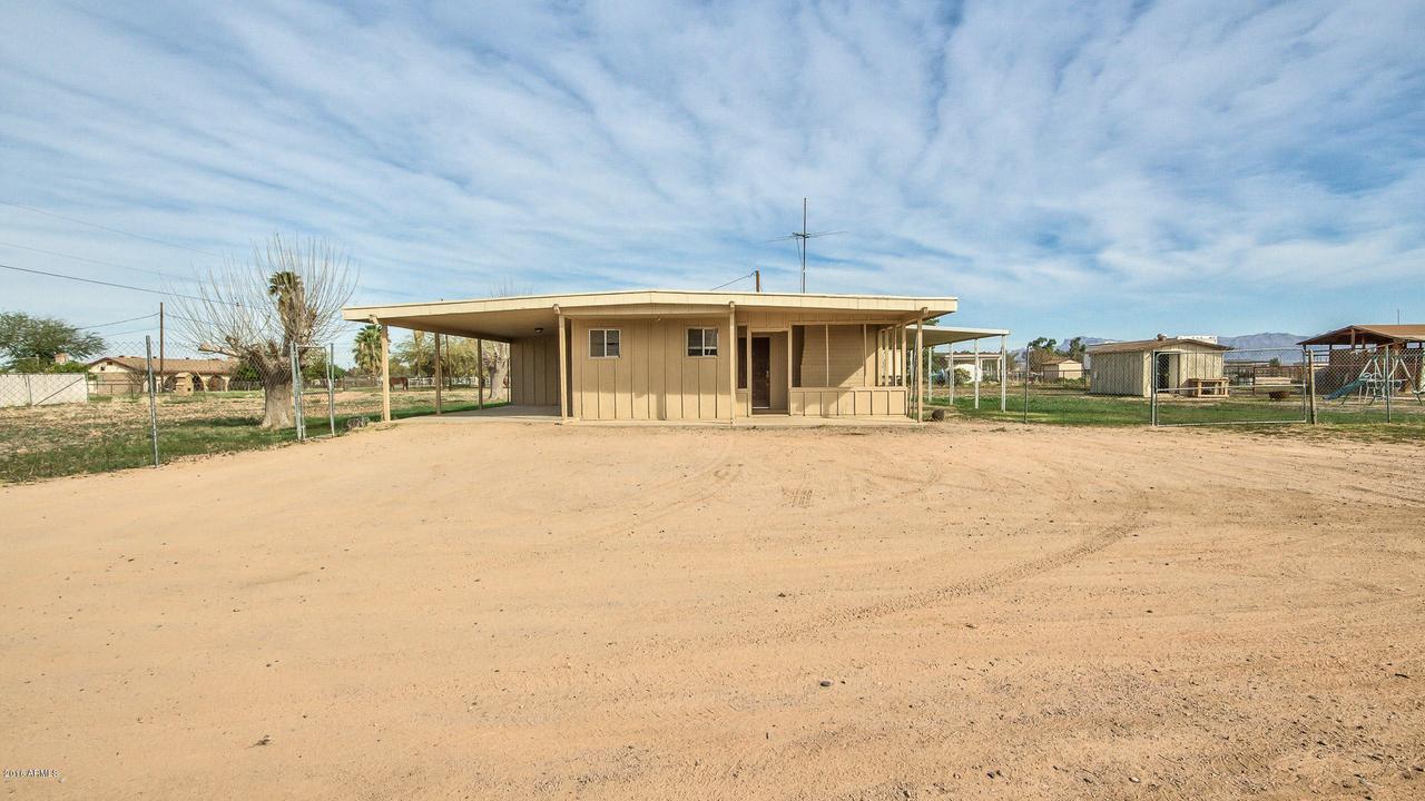 42657 N Suburban Ave., San Tan Valley, AZ 85140