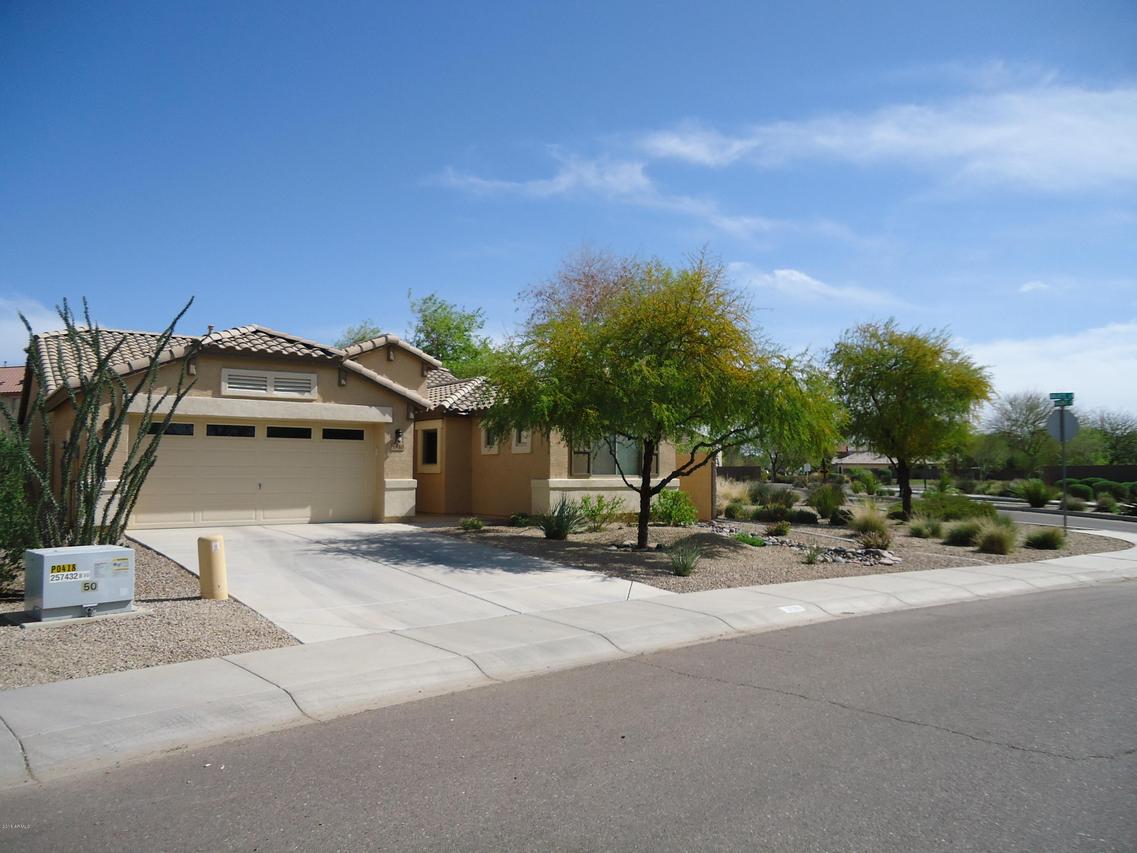 3910 E Aragonite Ln., San Tan Valley, AZ 85143