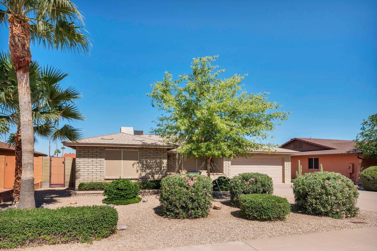 2444 E Malibu Dr., Tempe, AZ 85282
