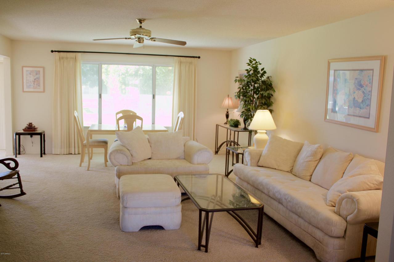 18408 N Conestoga Dr., Sun City, AZ 85373
