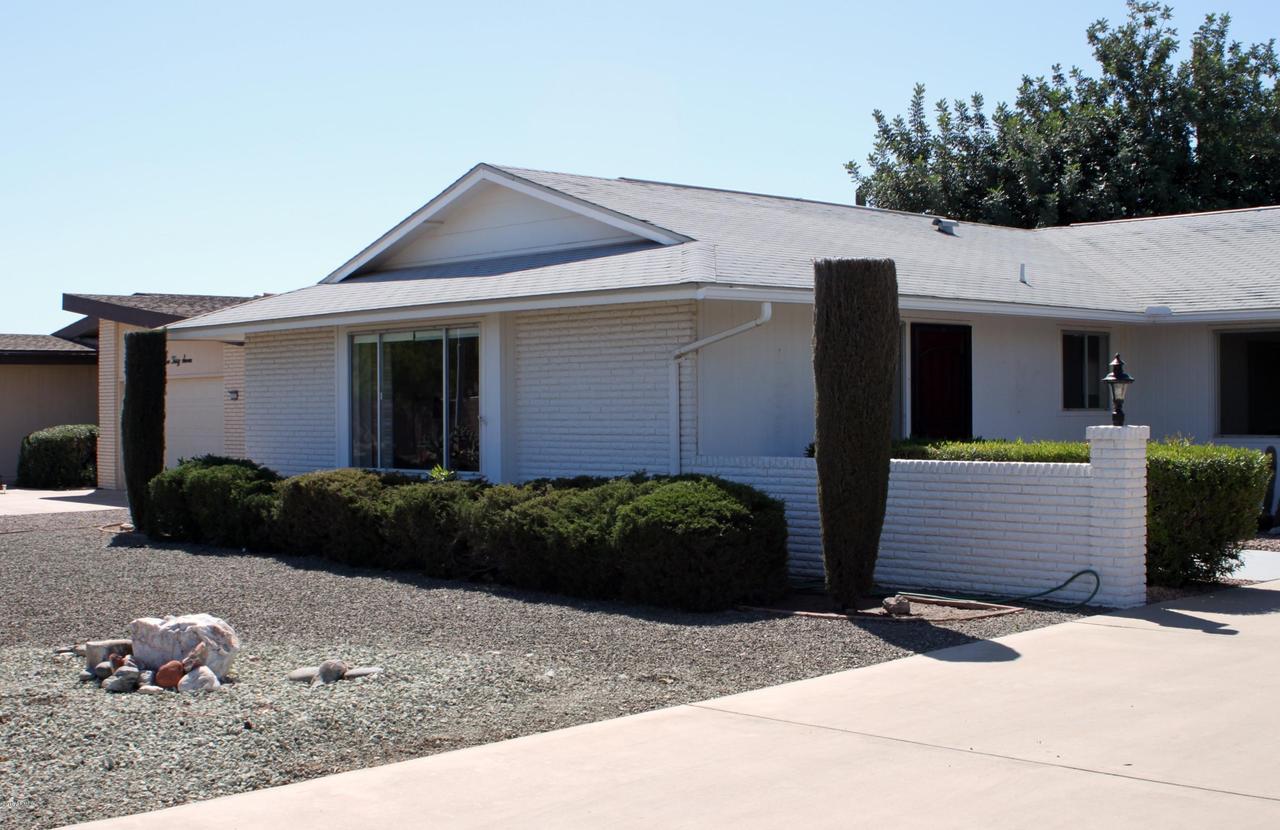 9341 W Briarwood Cir., Sun City, AZ 85351