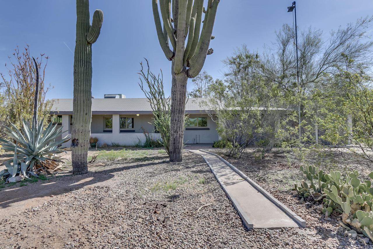 579 N Gold Dr., Apache Junction, AZ 85120