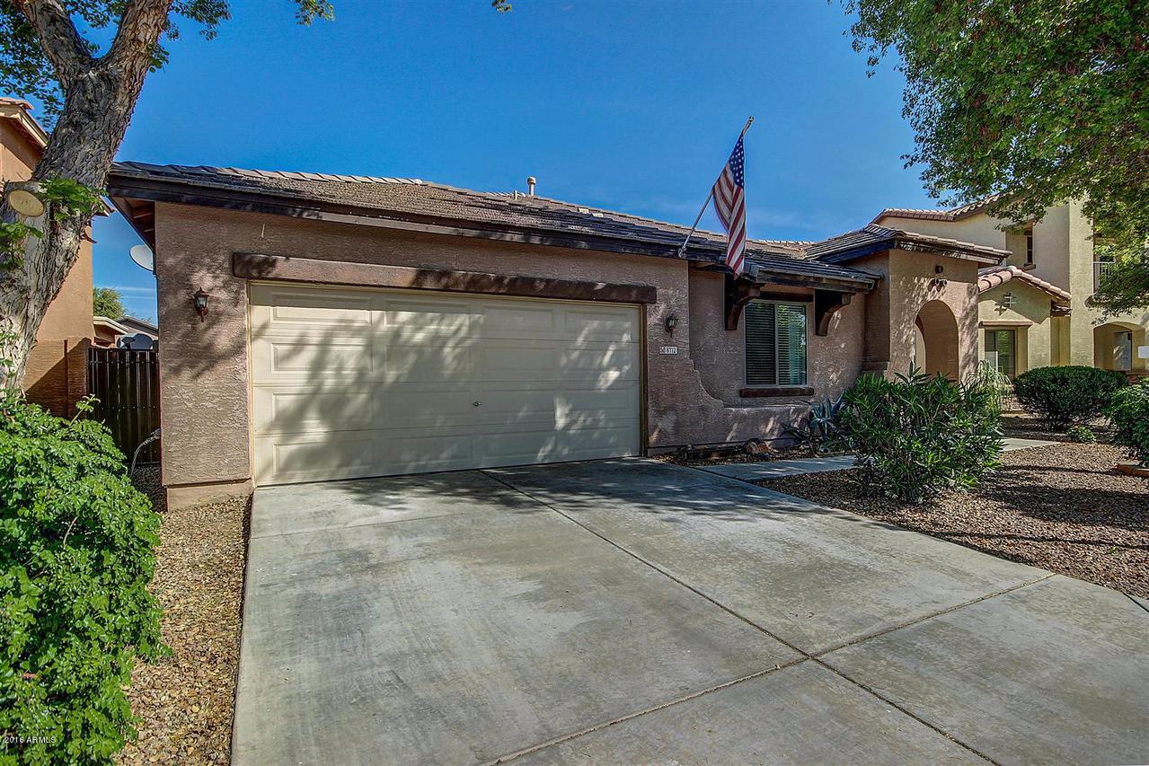 8712 W Toronto Way, Tolleson, AZ 85353