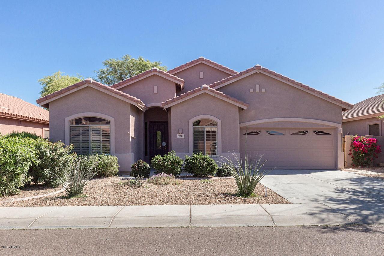 7219 W Sandra Ter., Peoria, AZ 85382