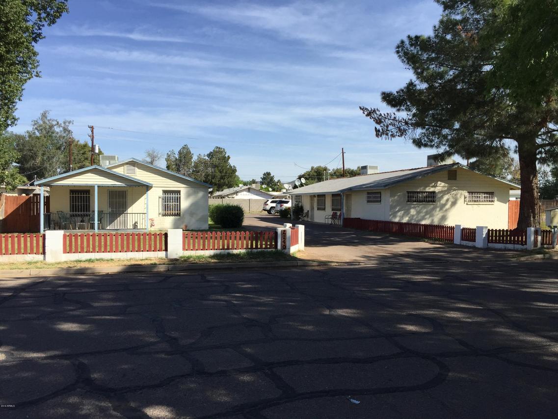 2140 W Morten Ave., Phoenix, AZ 85021