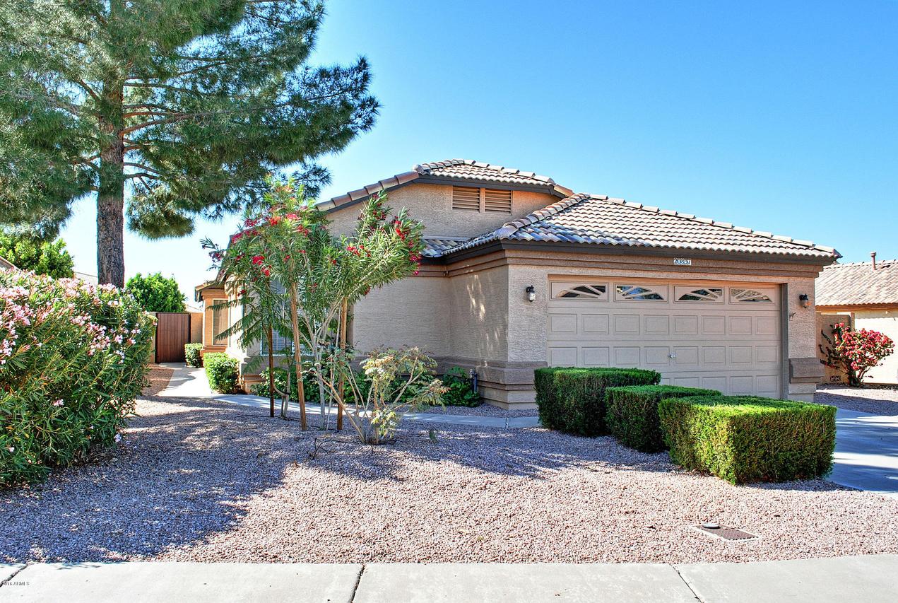 20837 N 107th Dr., Sun City, AZ 85373