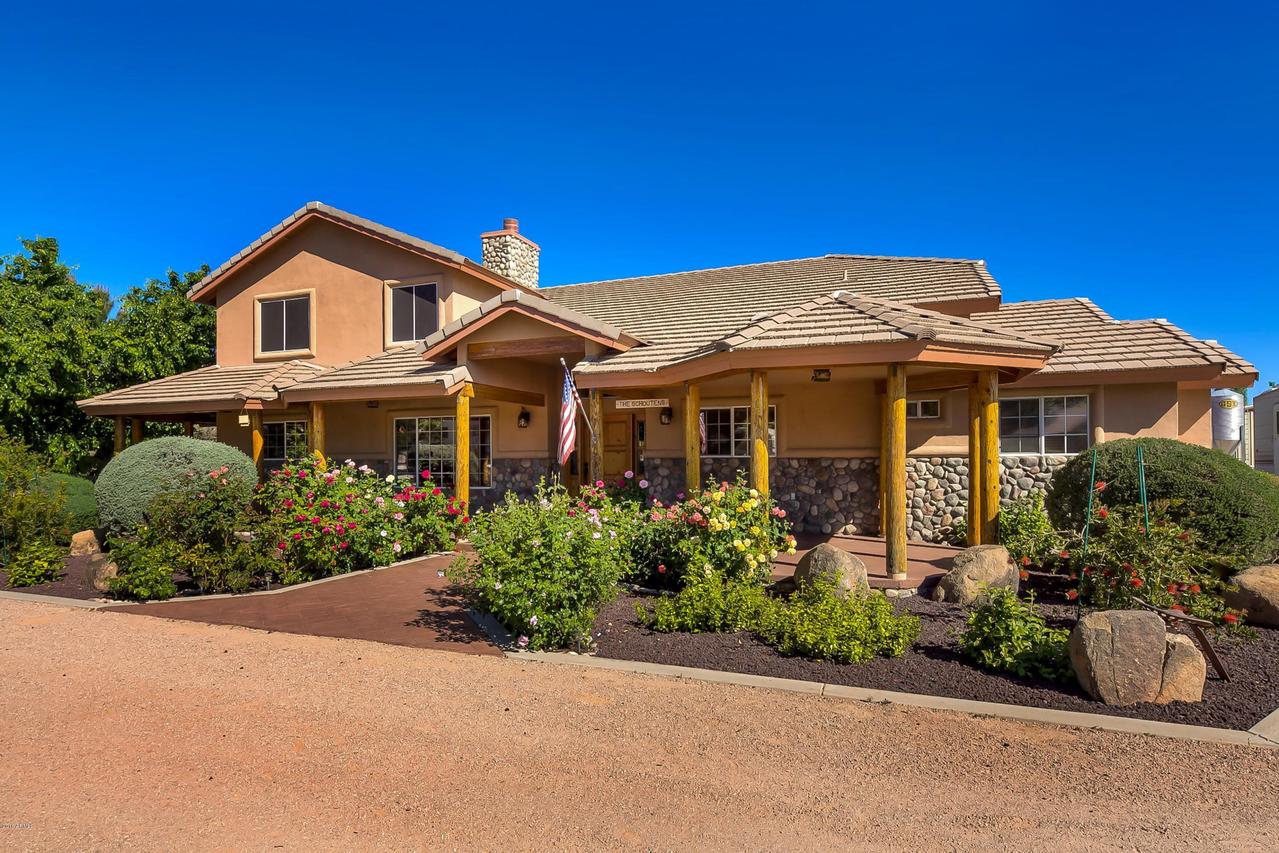 2650 E Magnolia Dr., Gilbert, AZ 85297