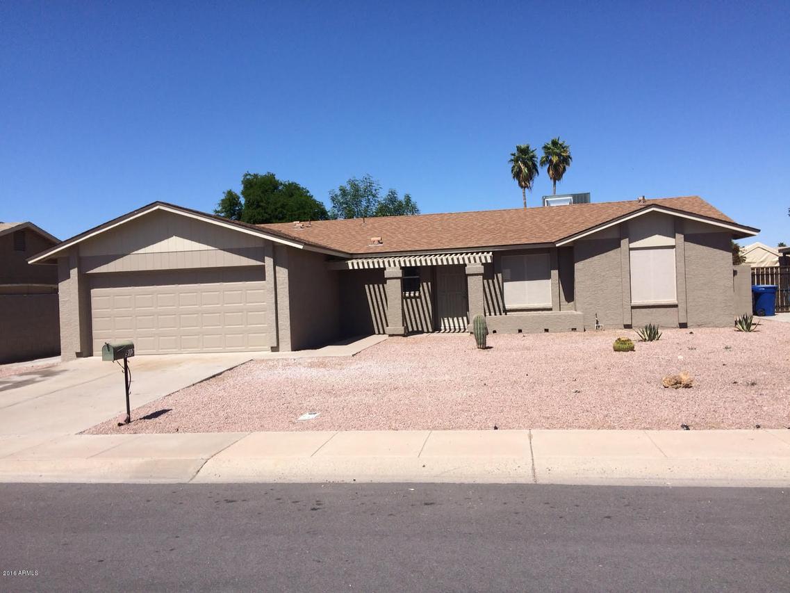 910 W Loughlin Dr., Chandler, AZ 85225