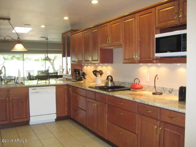 19401 N Welk Dr., Sun City, AZ 85373