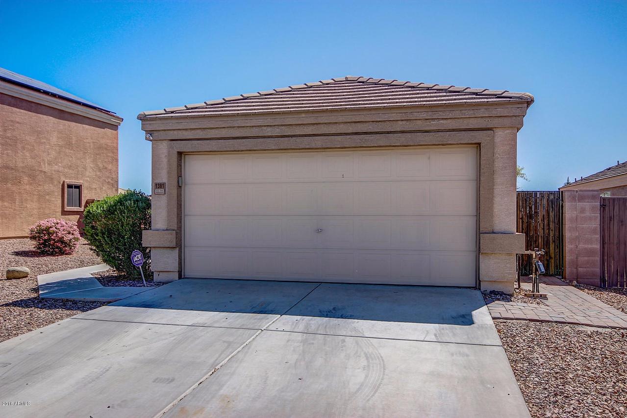 1381 S 230th Dr., Buckeye, AZ 85326