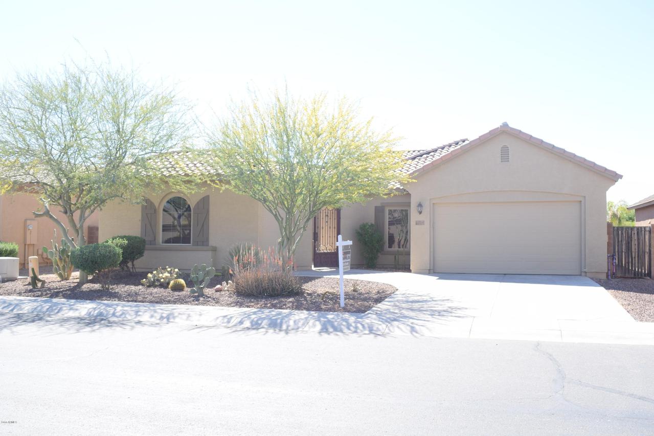 3260 S Nash Way, Chandler, AZ 85286