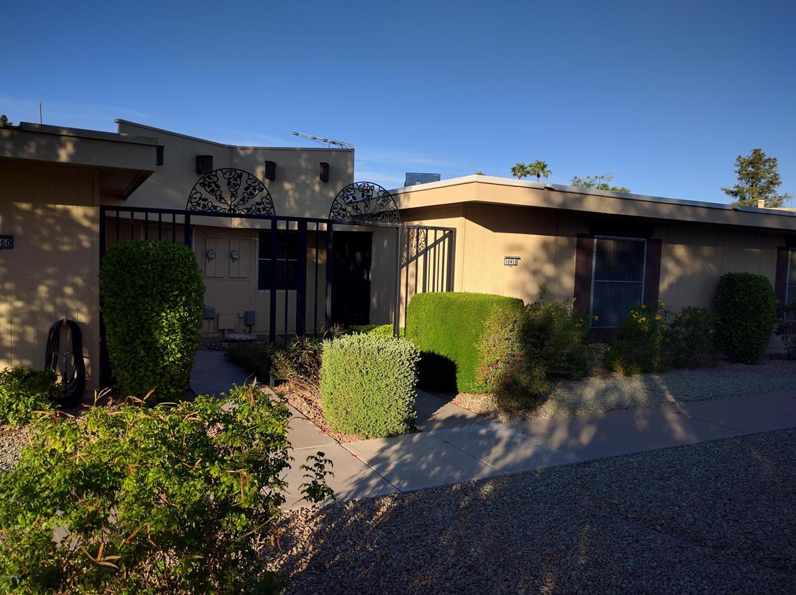 10458 W Palmeras Dr., Sun City, AZ 85373