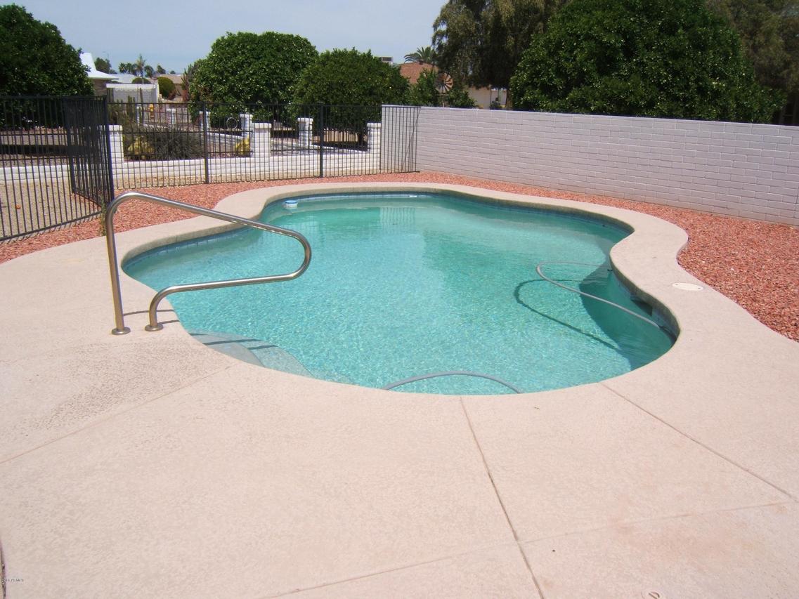 17427 N Azure Ct., Sun City, AZ 85373