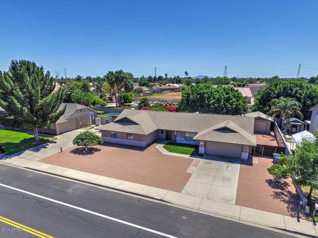 2553 E Adobe St., Mesa, AZ 85213