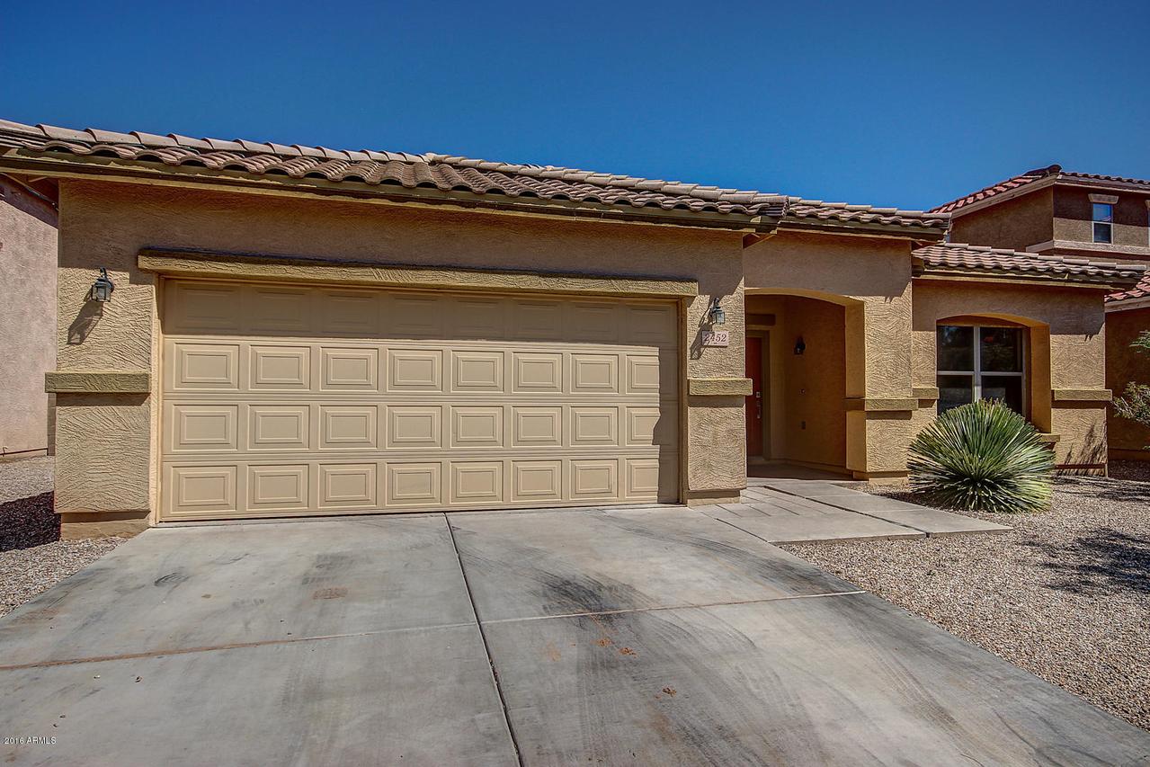 2452 W Spencer Run, Phoenix, AZ 85041