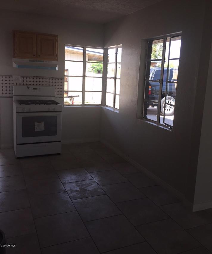 7232 N 26th Dr., Phoenix, AZ 85051