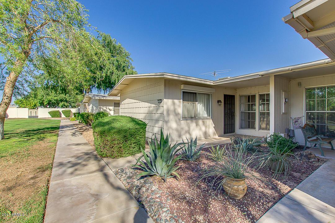 17419 N 102nd Dr., Sun City, AZ 85373