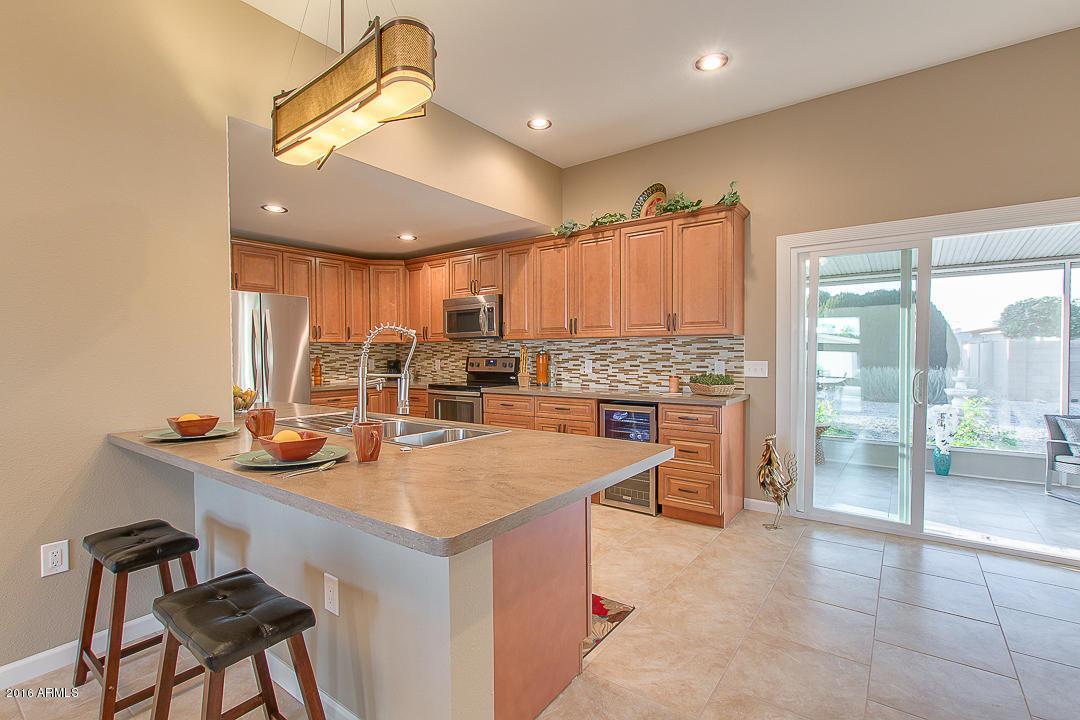10818 W Sequoia Dr., Sun City, AZ 85373