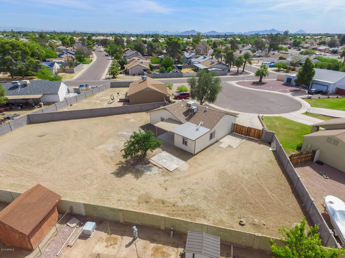 7246 W Becker Ln., Peoria, AZ 85345