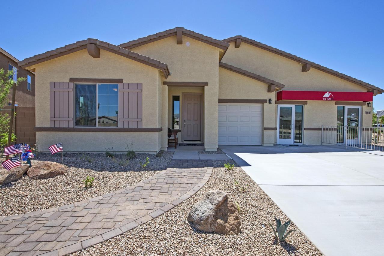 9815 N 185th Dr., Waddell, AZ 85355