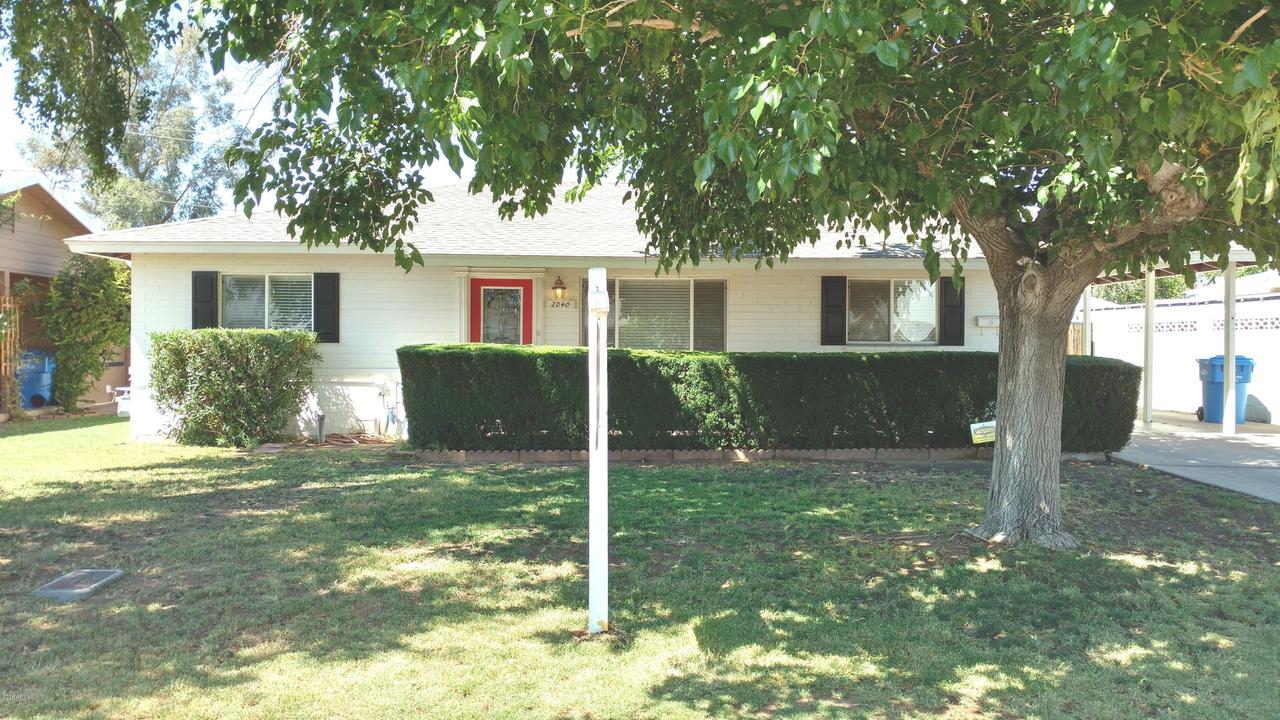 2040 E Mulberry Dr., Phoenix, AZ 85016