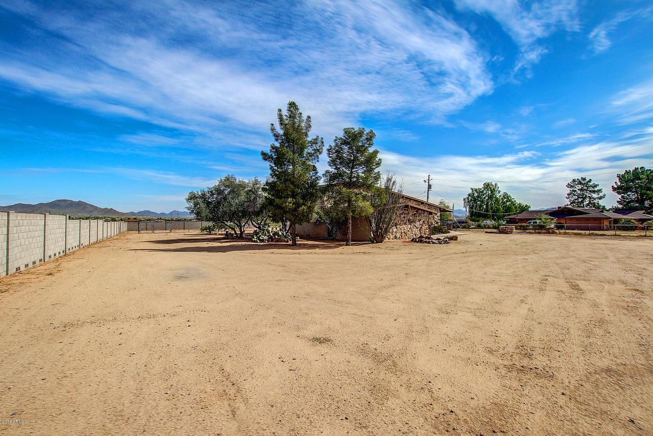 35819 N 11th Ave., Phoenix, AZ 85086