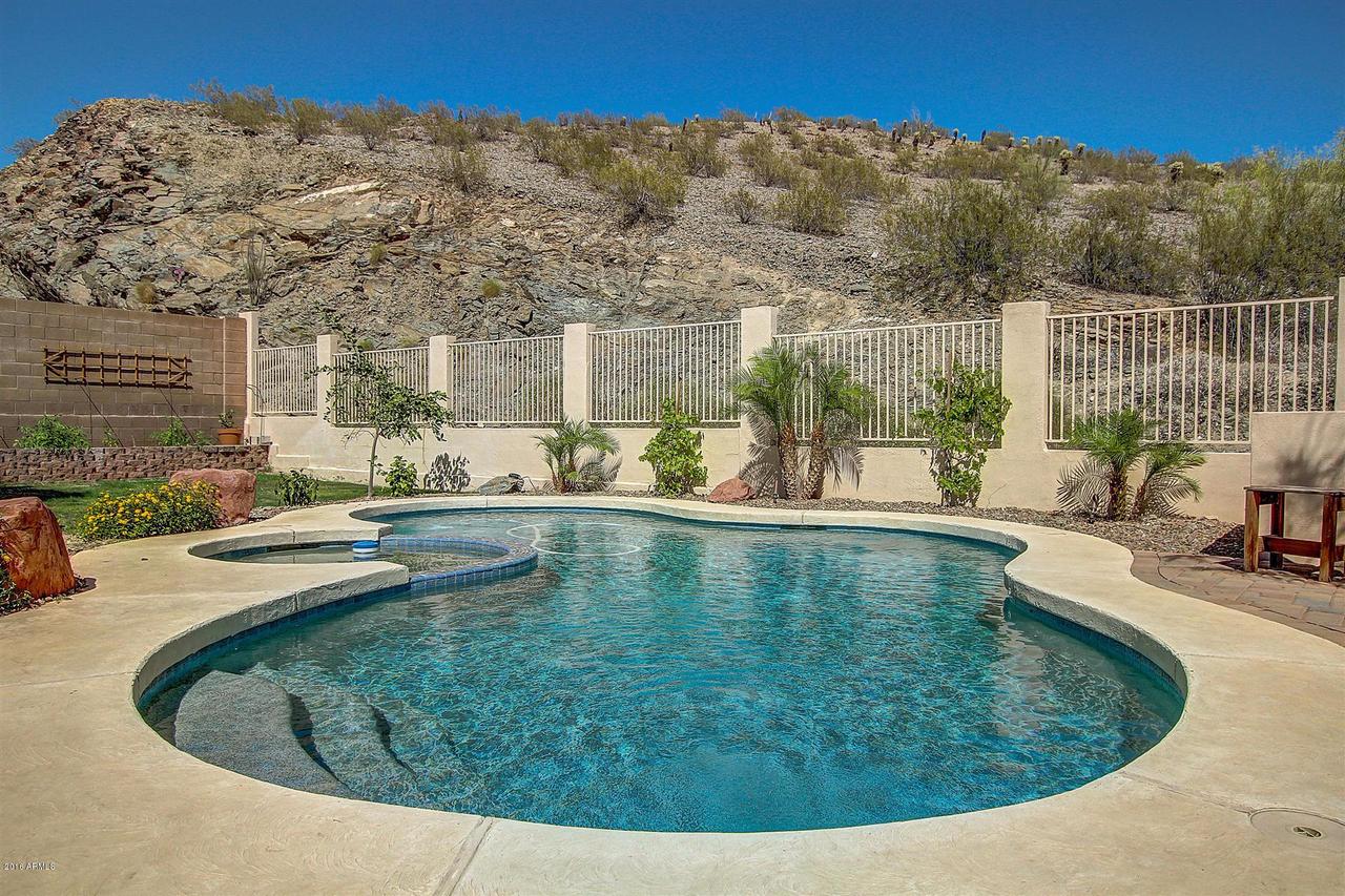 14251 S 8th St., Phoenix, AZ 85048