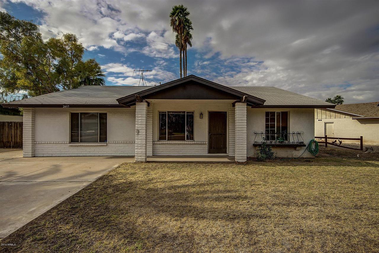 2437 E Pebble Beach Dr., Tempe, AZ 85282