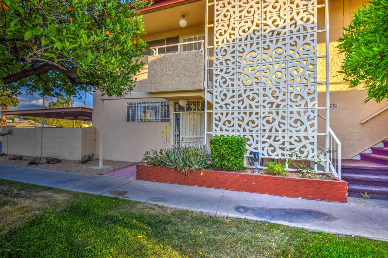 1203 E Rose Ln. #5, Phoenix, AZ 85014