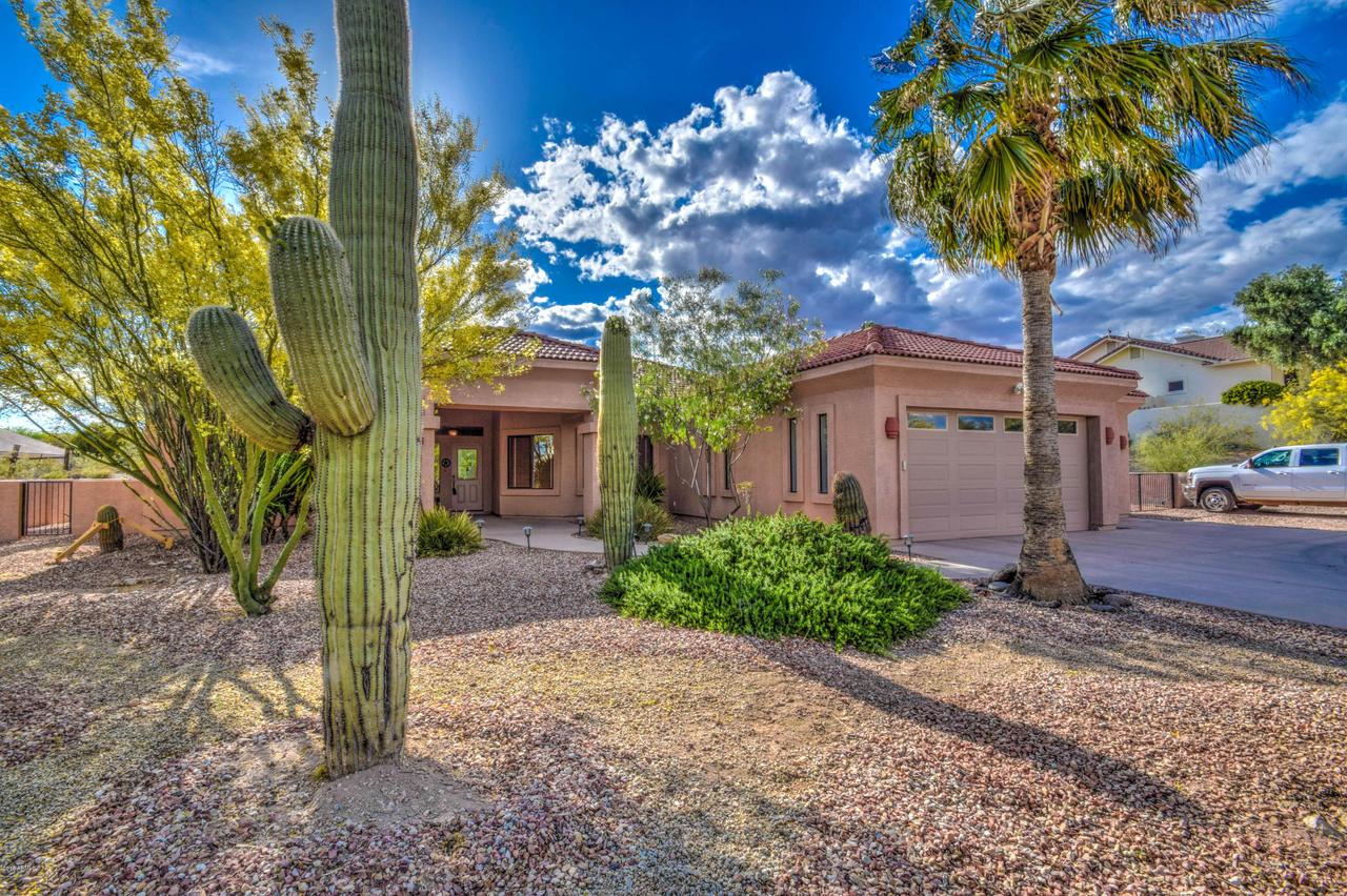 530 N Saddleback Tr., Wickenburg, AZ 85390