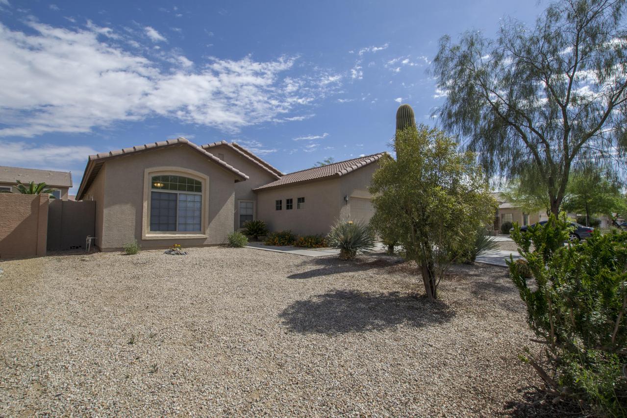 3032 E Pinto Valley Rd., San Tan Valley, AZ 85143