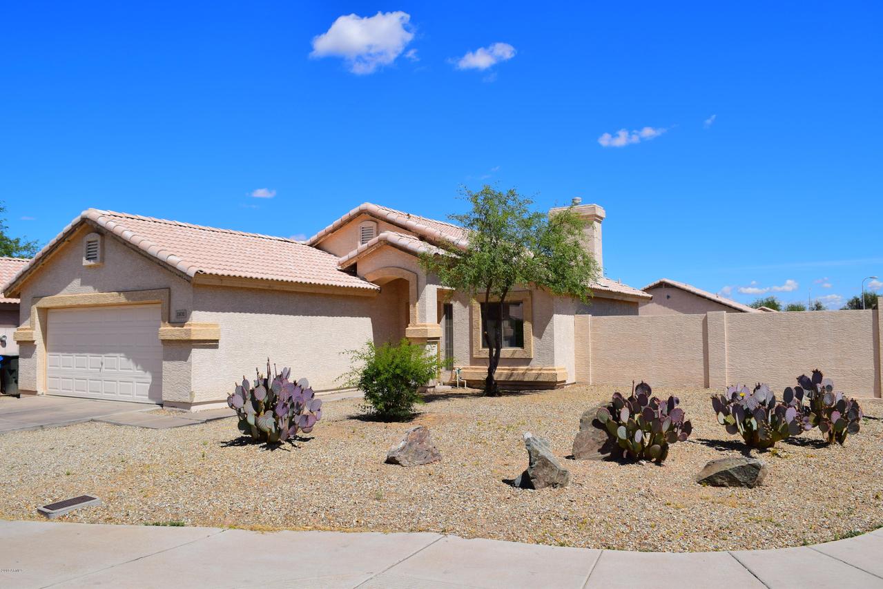 1102 W Lynne Ln., Phoenix, AZ 85041