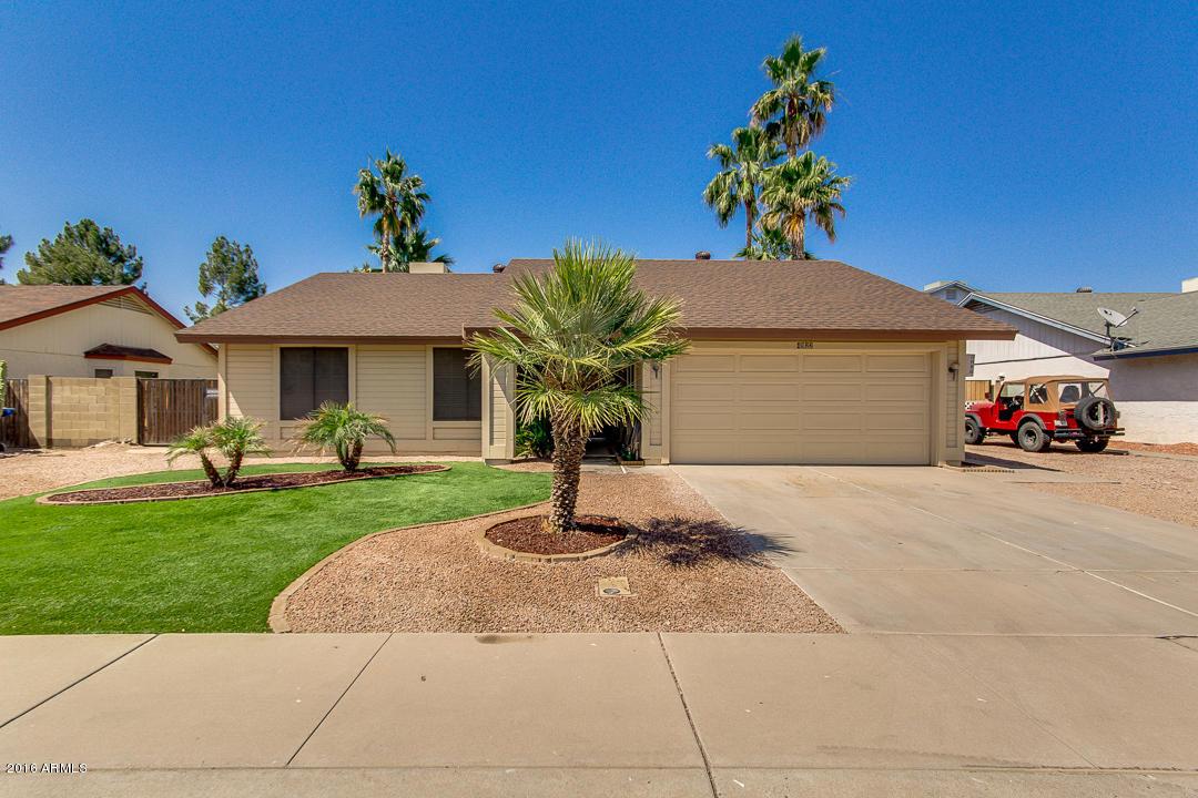 4922 W Chicago St., Chandler, AZ 85226