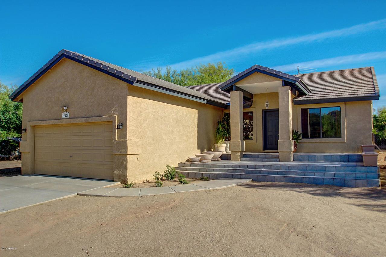 37205 N 19th Ave., Phoenix, AZ 85086