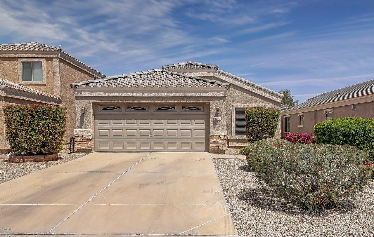 1372 E Bradstock Way, San Tan Valley, AZ 85140