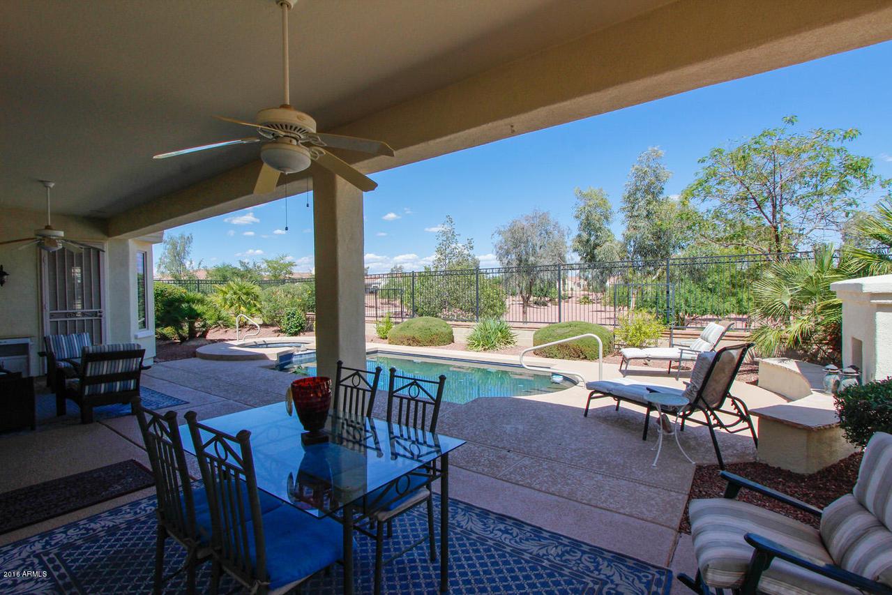 23031 N Vista Bahia Ct., Sun City West, AZ 85375